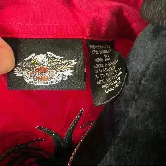 Harley Davidson Embroidered Red Collared Blouse - Size Medium - Picture 5 of 8